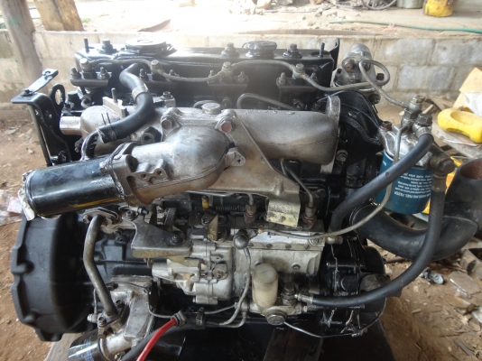 ขายเครื่องisuzu115 แรงติดต่อเจ้าของเครื่องเลยนะครับเบอร์0857719321