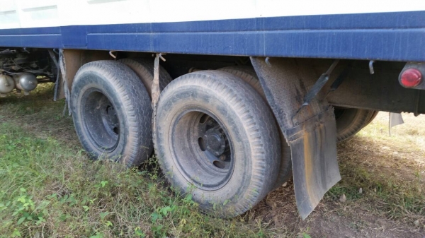 รถอีซูซุ 10 ล้อ หลังถนน FVM12M เปลื่ยนเครื่อง 195 แรงม้า. สนใจติดต่อ 081 - 6079515 รถอีซูซุ 10 ล้อ หลังถนน FVM12M เปลื่ยนเครื่อง 195 แรงม้า. สนใจติดต่อ 081 - 6079515