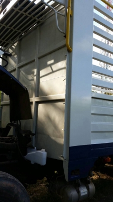 รถอีซูซุ 10 ล้อ หลังถนน FVM12M เปลื่ยนเครื่อง 195 แรงม้า. สนใจติดต่อ 081 - 6079515 รถอีซูซุ 10 ล้อ หลังถนน FVM12M เปลื่ยนเครื่อง 195 แรงม้า. สนใจติดต่อ 081 - 6079515