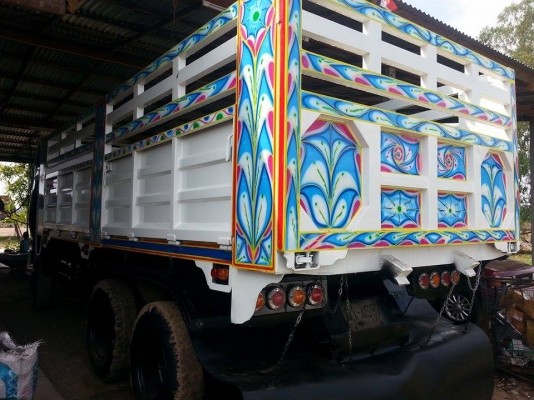 ขาย10ล้อ2เพลา ดั้มMITSUBISHI FN527M-TD เครื่อง6D16 195แรง พ.เพาเวอร์ เบรกทิฟฟี่ เครื่องดี คัชซีสวย ยางดี ภายในสวย แอร์เย็น สภาพพร้อมใช้งาน เอกสารพร้อมโอน สนใจโทร 090-8588220คุณนะ 093-3258446คุณบิวตี้ ID:narong498 หรือ www.truck.in.th/498 หรือfb:ณรงค์ ซื้อ