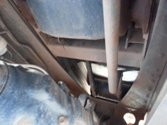 รถอีซูซุ 10 ล้อดั้ม FXZ 240 แรงม้า. ปี 39  ( นางฟ้าแท้. )    สนใจติดต่อ  081 - 6079515