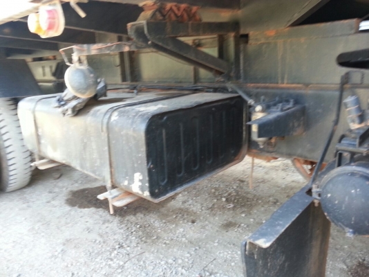 รถอีซูซุ 10 ล้อดั้ม FXZ 240 แรงม้า. ปี 39  ( นางฟ้าแท้. )    สนใจติดต่อ  081 - 6079515