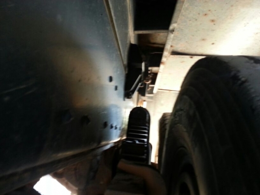 รถอีซูซุ 10 ล้อดั้ม FXZ 240 แรงม้า. ปี 39  ( นางฟ้าแท้. )    สนใจติดต่อ  081 - 6079515