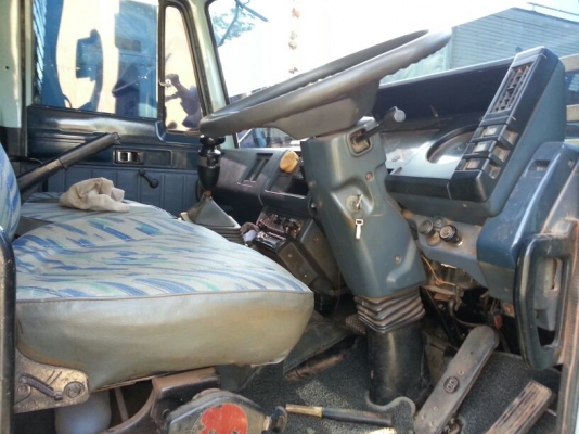 รถอีซูซุ 10 ล้อดั้ม FXZ 240 แรงม้า. ปี 39  ( นางฟ้าแท้. )    สนใจติดต่อ  081 - 6079515