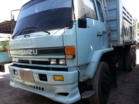 รถอีซูซุ 10 ล้อดั้ม FXZ 240 แรงม้า. ปี 39  ( นางฟ้าแท้. )    สนใจติดต่อ  081 - 6079515