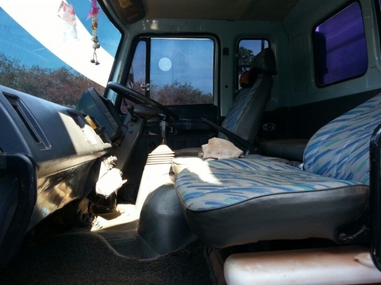 รถอีซูซุ 10 ล้อดั้ม FXZ 240 แรงม้า. ปี 39  ( นางฟ้าแท้. )    สนใจติดต่อ  081 - 6079515