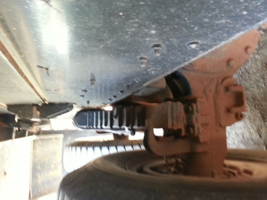 รถอีซูซุ 10 ล้อดั้ม FXZ 240 แรงม้า. ปี 39  ( นางฟ้าแท้. )    สนใจติดต่อ  081 - 6079515