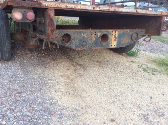 ขายสาลี่ลาก โครงสร้างแข็งแรง น๊อตล้อ 6น๊อต กว้าง 2.10ม. ยาว 2.40ม.ตามสภาพขาย 23,000บาท(ติดต่อศุภากร 081-4252943)