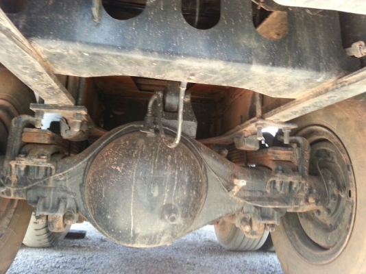 รถอีซูซุ 10 ล้อดั้ม 210 แรงม้า. ปี 37   สนใจติดต่อ  081 - 6079515