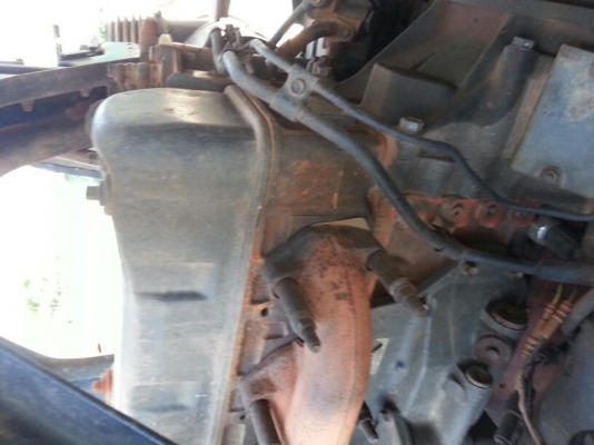 รถอีซูซุ 10 ล้อดั้ม 210 แรงม้า. ปี 37   สนใจติดต่อ  081 - 6079515