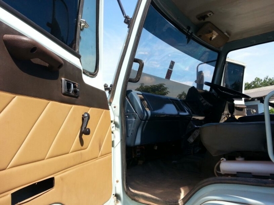 รถอีซูซุ 10 ล้อดั้ม 210 แรงม้า. ปี 37   สนใจติดต่อ  081 - 6079515