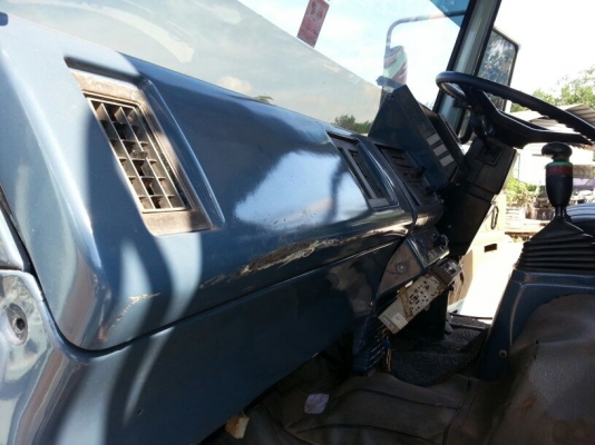 รถอีซูซุ 10 ล้อดั้ม 210 แรงม้า. ปี 37   สนใจติดต่อ  081 - 6079515