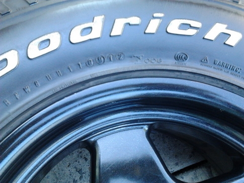 TE37x + BF All 265/75/16 ปี12 สวยๆ 1ชุด TE37x + BF All 265/75/16 ปี12 สวยๆ 1ชุด