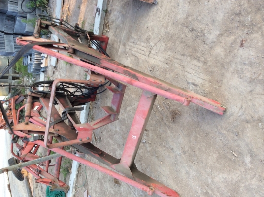 ขายชุดตักหน้าfront loader ขายชุดตักหน้าfront loader