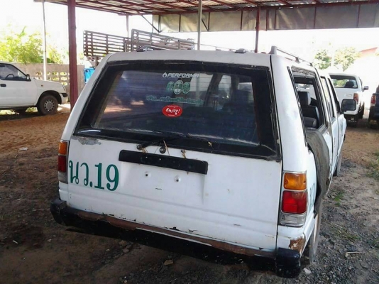 ขายด่วน ISUZU TFR VAN ปี33 ขายด่วน ISUZU TFR VAN ปี33