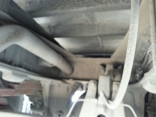 รถอีซูซุ 10 ล้อ หลังถนน FVM 230 แรงม้า. ปี 47    สนใจติดต่อ  081 - 6079515