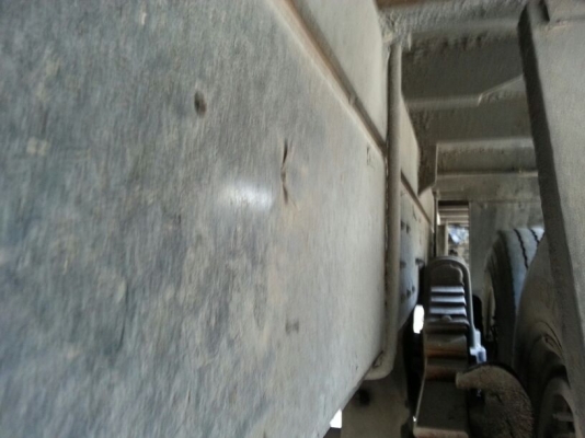 รถอีซูซุ 10 ล้อ หลังถนน FVM 230 แรงม้า. ปี 47    สนใจติดต่อ  081 - 6079515