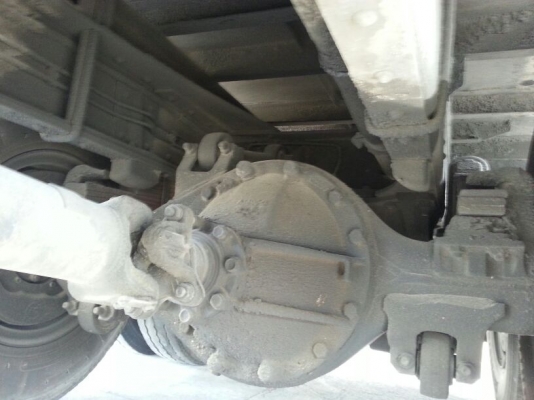 รถอีซูซุ 10 ล้อ หลังถนน FVM 230 แรงม้า. ปี 47    สนใจติดต่อ  081 - 6079515