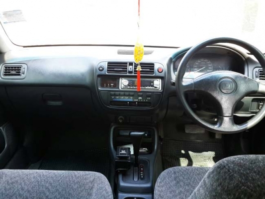 civic ปี 97 เครื่องวีเทค เกียร์ออโต้ ไม่ติดแก๊ส เครื่องดี เกียร์ดี ช่วงล่างเงียบ ภายในเรียบร้อย กระจกไฟฟ้า ปรับไฟฟ้า ดิสก์เบรค 4 ล้อ ยางดอกหนาๆ  เครื่องเสียง jvc แอร์เย็นเพลงเพราะ รถพร้อมใช้  ราคา 89,000 บาท  0896878976 โอ๋  id line : charnpreecha