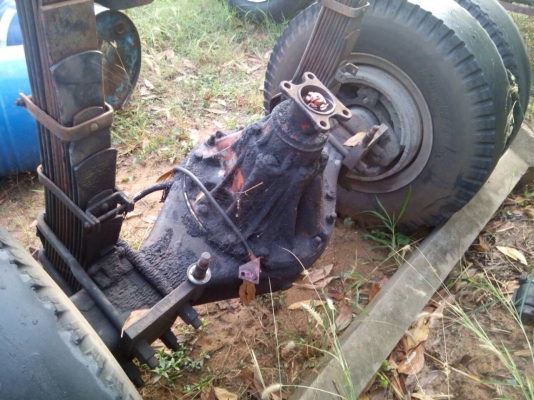 ขายเฟืองท้าย_คานหน้าNissan. ตามรูป