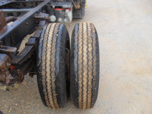 HINO FC4J 140 แรง  ช่วงต่อดั๊ม หัวเดิมๆไม่เคยทำสี แซสซีสวยตลอดเส้น เอาไปต่อดั๊มแจ๋วเลย