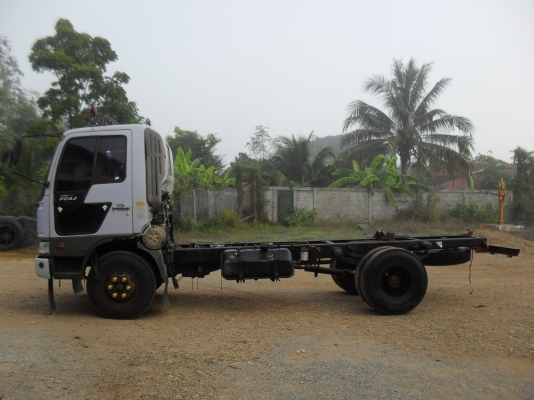 HINO FC4J 140 แรง  ช่วงต่อดั๊ม หัวเดิมๆไม่เคยทำสี แซสซีสวยตลอดเส้น เอาไปต่อดั๊มแจ๋วเลย