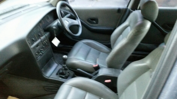 เปอร์โย 405 เครื่อง 2000 ติด lpg พวงมาลัยพาวเวอร์ พร้อมโอน ขาย 25,000 บาท