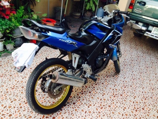 ขายCBR150ตัวคาร์บู รุ่นไมล์เหลือง ขายCBR150ตัวคาร์บู รุ่นไมล์เหลือง