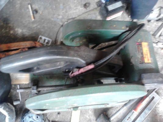 แท่นตัดเหล็กระบบสายพานราคาย่อมเยาว์