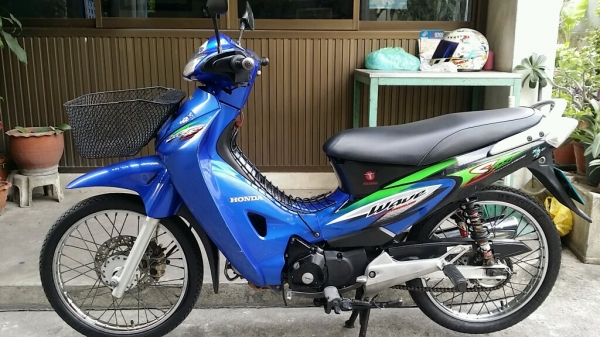 ขาย WAVE 125S สตาร์ทมือปี46มือแรกไมล์ดิจิตอล  เครื่องเดิม คาร์บูเดิม สีสวย ไม่ดัง ไม่มีควันขาว ภาษี 58 มีบริการส่งคิดตามระยะทาง ดูรถที่พระราม 3