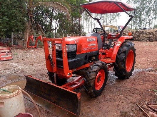 KUBOTA L3408DI รถไร่สภาพสวยๆ เดิมๆทั้งคัน ชม.ทำงานน้อย พร้อมลุยงาน ไม่ผิดหวังแน่นอนครับ