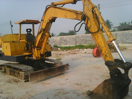 ขายแบ็คโฮ yanmar เทอร์โบ รุ่น YB451uz PC-45 ราคาแบบนี้ไม่มีอีกแล้ว