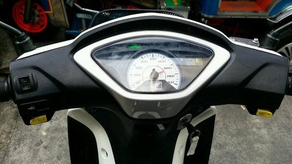 ขาย WAVE 125 i สตาร์ทมือ ปี54 ท่อดำมือแรก เครื่องดี หัวฉีด สีสวย ไม่มีควันขาว ภาษี 58 มีบริการส่งคิดตามระยะทาง ดูรถพระราม 3 ขาย WAVE 125 i สตาร์ทมือ ปี54 ท่อดำมือแรก เครื่องดี หัวฉีด สีสวย ไม่มีควันขาว ภาษี 58 มีบริการส่งคิดตามระยะทาง ดูรถพระราม 3