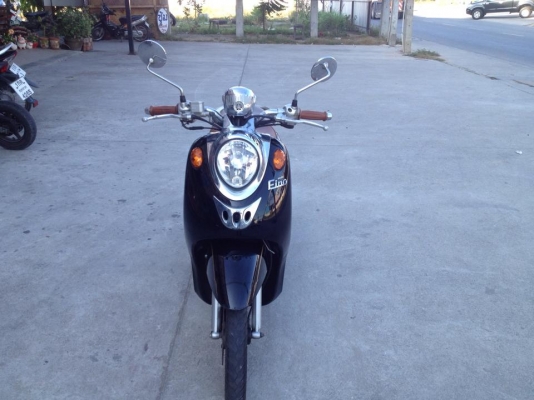 ขาย ยามาฮ่า ฟีโน่ สีน้ำตาล-ขาว ปี 52 สภาพเดิม ๆ ราคา เบา ๆ