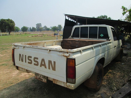 NiSSAN 1.6หัวเดียวถูกครับ น่าใช้ NiSSAN 1.6หัวเดียวถูกครับ น่าใช้