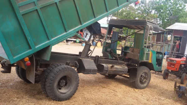 ขายคุณแต๋น 6 ล้อดั้ม 089 0868776