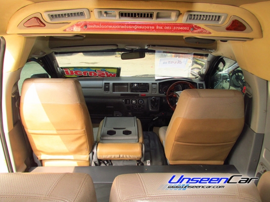 ขายด่วนๆค่ะ ยี่ห้อ : TOYOTA ปี : 2006 รุ่น : HIACE สี : เทา โฉม : COMMUTER D4D  ปี 2006  เกียร์ : MT รุ่นย่อย : 2.5 GL เครื่องยนต์ : ดีเซล, 2500 cc. ราคา 592,000 บาท  โทร คุณตันหยง 0922726669