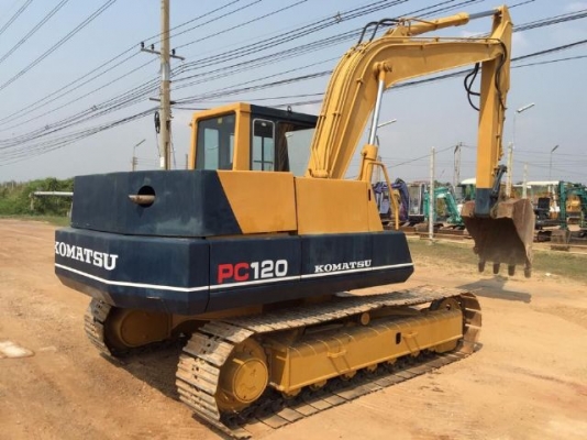 ขายรถแบคโฮ KOMATSU PC120-3 สภาพสวยพร้อมใช้ นำเข้าจากญี่ปุ่น มีVDOการทำงานให้ชมครับ