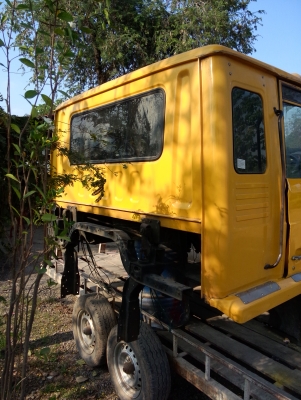 หัวเก๋งสิบล้อ Nissan UD อุปกรณ์ตามรูปสวยๆ ลดๆๆไปเลย