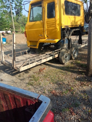 หัวเก๋งสิบล้อ Nissan UD อุปกรณ์ตามรูปสวยๆ