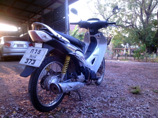 ขายHonda WAVE125R เครื่องดีรถเดิมมือเดียวพร้อมใช้เล่มพร้อมชุดโอนราคา16,900 บาท