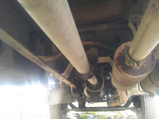 6ล้อ195แรงFTR33PT-3000500 ปี*2540ช่วงยาว รถห้างแท้ ยาง900-20 กระบะเหล็กยาว7.20 ม.รถเดิมๆเล่มพร้อม