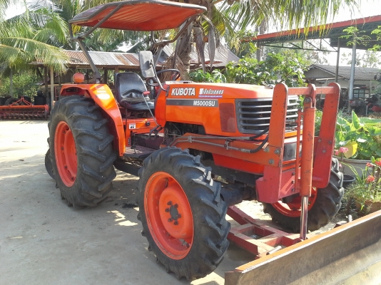 ขาย แทรกเตอร์ KUBOTA M5000 สวยๆสีเดิมๆ อุปกรณ์สวยๆคับ