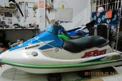 ขาย เรือนั่งปลาโอ  kawasaki 650 ขาย 41000 ลดเหลือ 35000