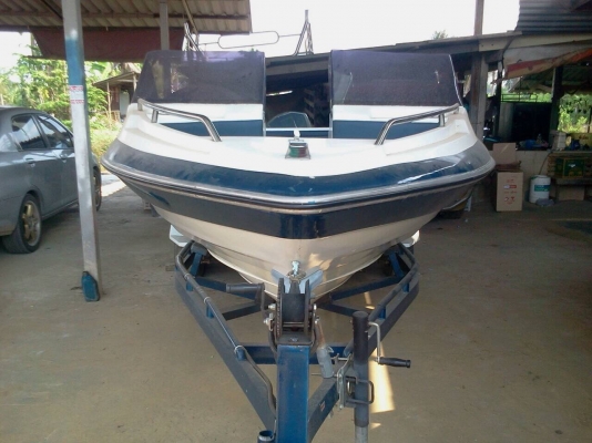 ขายเรือเร็วพร้อมเทรนเลอร์ เรือต่อมาใหม่ยังไม่เคยลงน้ำเลย