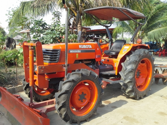 ขาย แทรกเตอร์ KUBOTA M5000 เครื่องดี เกียร์ดี อุปกรณ์สวยๆคับ