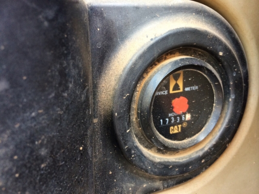 ขายCAT320Cรถห้างออกป้ายแดงสภาพเดิมๆสวยทั้งคันขาย1650000บาท