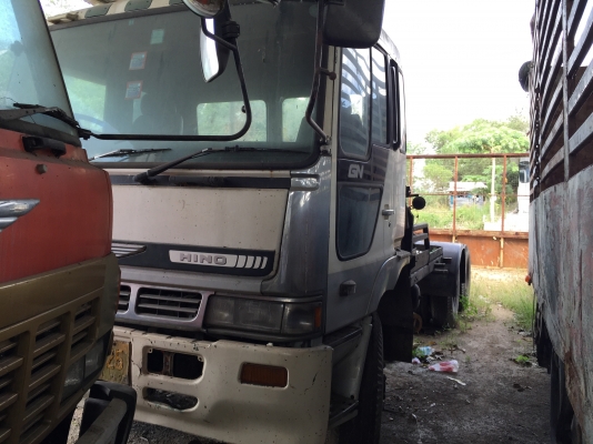 (หัว-คัสซี)..10ล้อ2เพลา..ช่วงรถดั้ม 220แรง หัวโปรเฟีย..CW30M-01533 ช่วงล่างเฟืองท้ายของฟูโซ่.0.มีเล่มชุดโอนครบ...