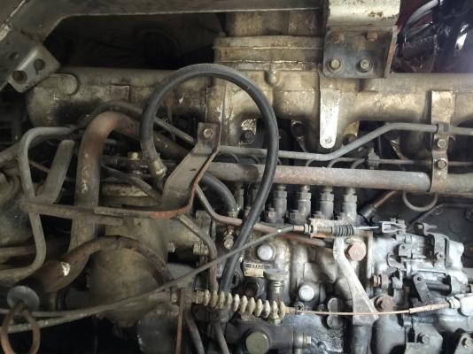 10ล้อหัวลาก2เพลา320แรง หัว3ใบปัด CW50M-11239 เครื่องPE6.  320แรง.