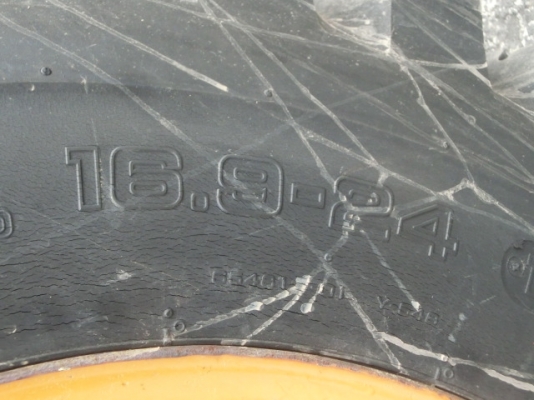 Komatsu 510 กรองเดี่ยว ซีเรียล 17,000 สวยสุดๆ นำเข้าจากญี่ปุ่นแท้ 090-986-2521 อ๊อบ Komatsu 510 กรองเดี่ยว ซีเรียล 17,000 สวยสุดๆ นำเข้าจากญี่ปุ่นแท้ 090-986-2521 อ๊อบ